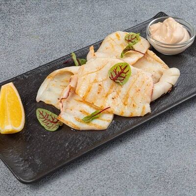 Кальмар на гриле в Море Есть по цене 720 ₽