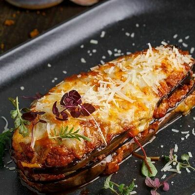 Слоёные баклажаны с мясом в Баклажан в ТЦ 