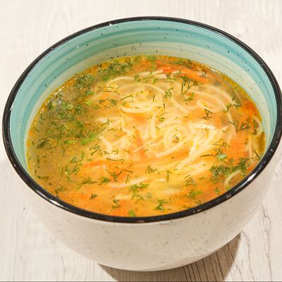 Домашняя лапша с курицей в Троя по цене 370 ₽