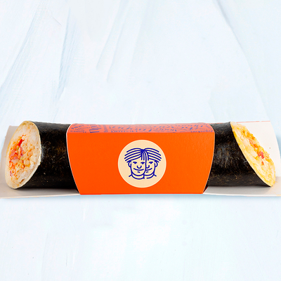 Суши-рулет с крабом в Магбургер & Братья Караваевы по цене 345 ₽