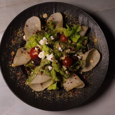 Салат с грушей в Fjord по цене 510 ₽