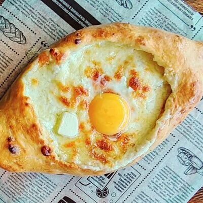 Хачапури по-аджарски в Мимино по цене 1140 ₽