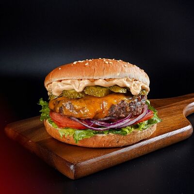 Чизбургер с говядиной в Шава Банда по цене 660 ₽