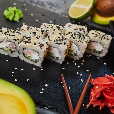 Сливочный ролл с креветкой в Тайфун по цене 249