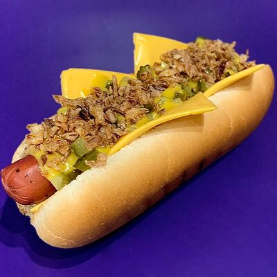 Хот-дог датский в Meow cafe по цене 350 ₽