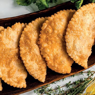 Чебурек с говядиной в Море Барабульки по цене 480 ₽