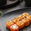 Ролл Запеченная Калифорния с крабом в Omakase Yoshitake Sushi по цене 940