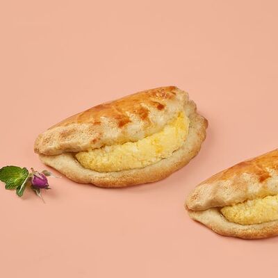 Сочень с творогом в Люди Любят по цене 83 ₽