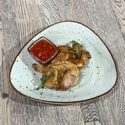 Стейк из цыпленка с домашней аджикой в Сквер по цене 760 ₽