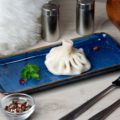 Хинкали мясные в Папаха по цене 115 ₽