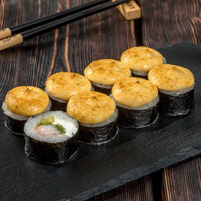 Запеченная креветка спайси в Суши Гурмэ по цене 240 ₽