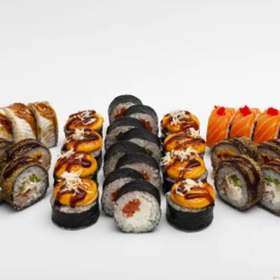 Сет бинго в Лютые роллы по цене 2563 ₽