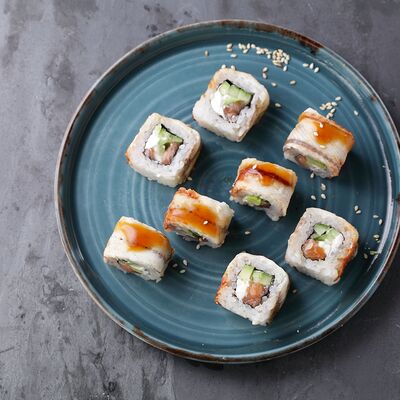 Ролл Канада 6 шт в Лас Пальмас по цене 760 ₽