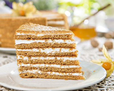 Медовик в Блеск по цене 180