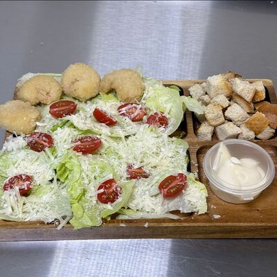 Салат Цезарь с креветкамив Ave Coffee по цене 490 ₽