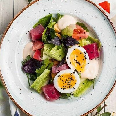 С тунцом в Перчини на огне по цене 365