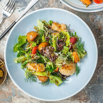 Салат с треской в Двор Помидор по цене 490