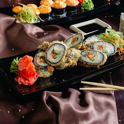 Хит ролл в Качели по цене 380 ₽