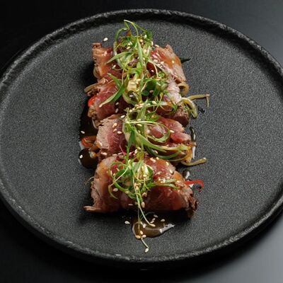 Татаки из говядиныв Stories по цене 699 ₽