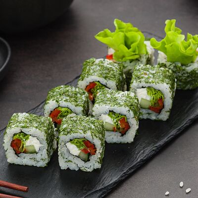 Ролл Овощ в помощь Веган в Рыба закусывала по цене 329 ₽