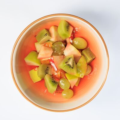 Фруктовый салатик в Семейный ресторан Tiki&Taki по цене 250 ₽