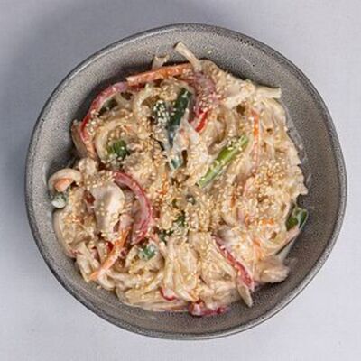 Лапша вок c морепродуктами в сливочном соусе в Восток Близко по цене 490 ₽