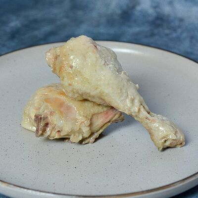 Курица отварная с овощами в Мегаполис по цене 150 ₽