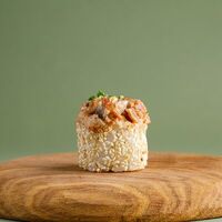 Острый ролл с угрем в Двор Помидор