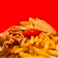 Гиро на тарелке макси в Gironia