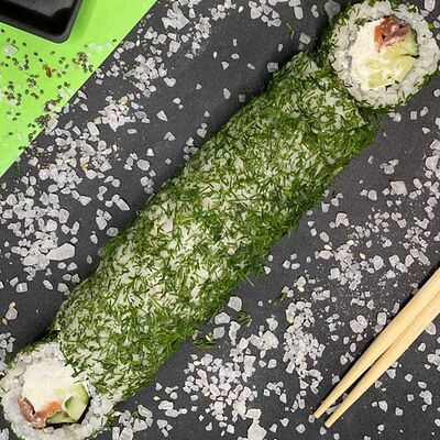 Канада в Woow Sushi по цене 450 ₽