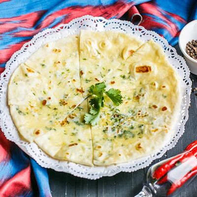 Хычини с сулугуни и кинзой в Sunduk по цене 840 ₸