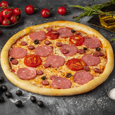 Колбасная с помидорами в Пицца Като по цене 970 ₽