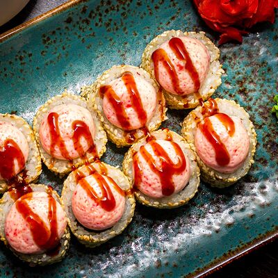 Запеченный ролл Хокку в Суши Море Мото по цене 379 ₽