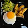 Бифштекс рубленый с яйцом и запеченным картофелем в Карасёвня по цене 444