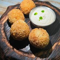 Крокеты с чоризо в Cavina