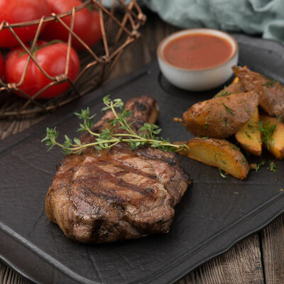 Свиная корейка с картофелем айдахо в ЛарисуВаннуХочу по цене 790