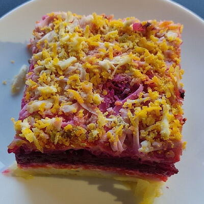 Селёдка под шубой в Джон Вкусный по цене 18000 ₽