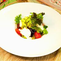 Салат с хрустящим баклажаном в Ресторан Хата возле Шереметьево