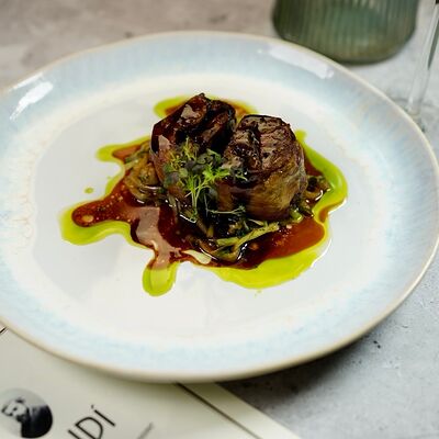 Ягненок порей мадера в Gaudi по цене 1620 ₽