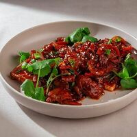 Тубу с мясом и овощами в Sarang