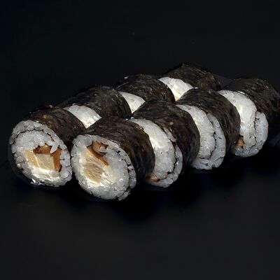 Холодный ролл с шиитаке в Total Sushi по цене 480 ₽