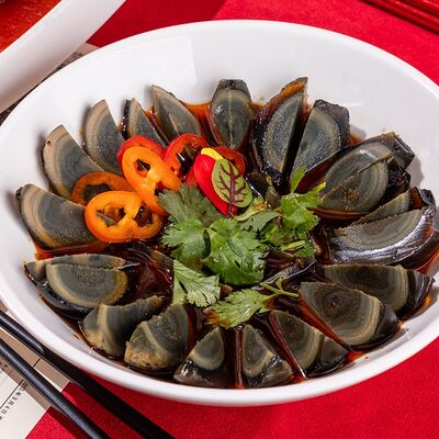 Китайские черные яйца в J.Z. Peking Duck по цене 2470 ₽