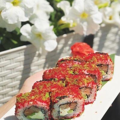 Сакура в Икра по цене 435 ₽