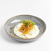 Бифштекс из трески и креветок с пюре из цветной капусты в Kitchen