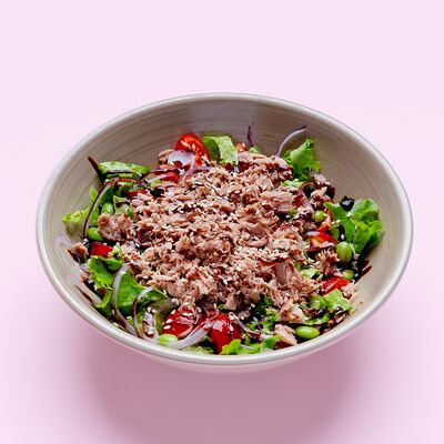Салат с тунцом в Форма по цене 450 ₽