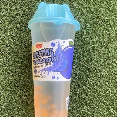 Фруктовый напиток с шариками Черника в Желтый фудтрак Голодный Дино по цене 400 ₽