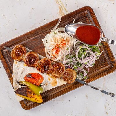 Шашлык говяжий рулет в Shashlyk Pub по цене 2470 ₸