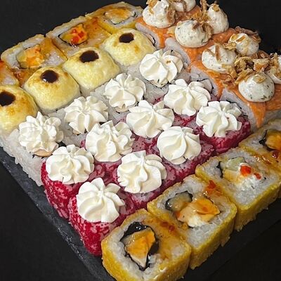 Сет Ля какой 32 шт. в Sushi cat по цене 1800 ₽