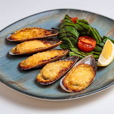 Мидии Гигант-киви запеченныев Грин по цене 1295 ₽