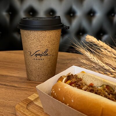 Комбо набор с Датским хот-догом и Американо в Vanilla coffee Заречная по цене 549 ₽